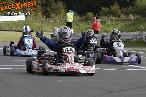 Close finish